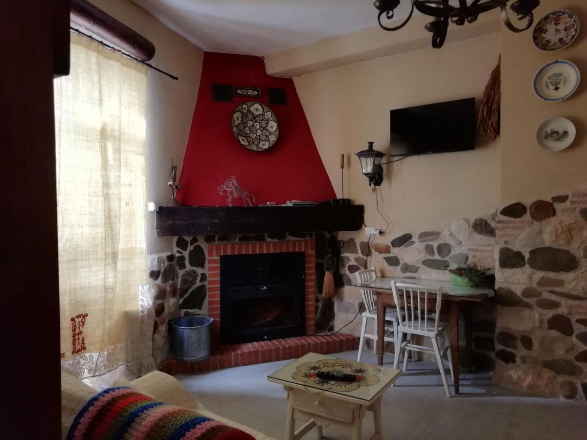 Casa Rural Abuela Maxi Ríolobos Eksteriør bilde